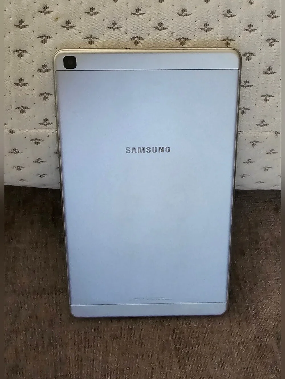 Samsung Galaxy Tab A 8.0 SM-T290 32GB WiFi Tablet + New Case